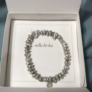 Stella and Dot Nicholette Stretch Bracelet